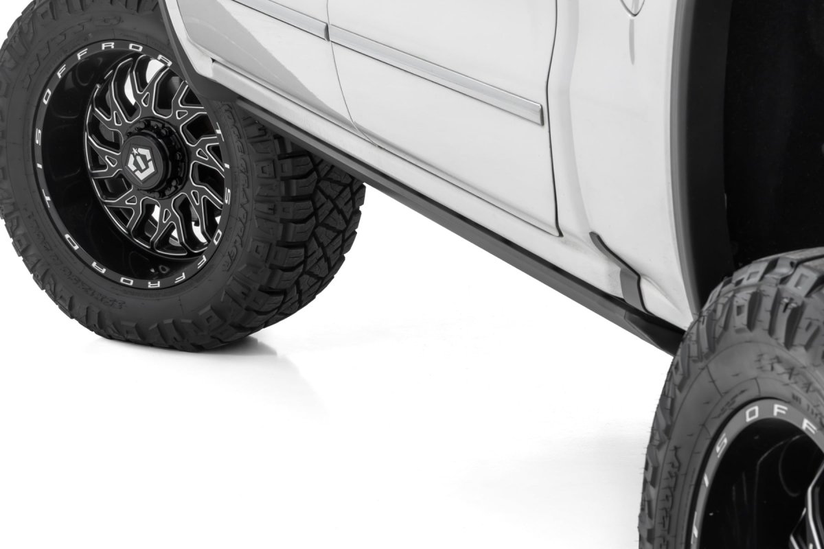 Chevy Silverado 1500 Classic Power Running Boards - Rough Country - HT-Series - 2019+